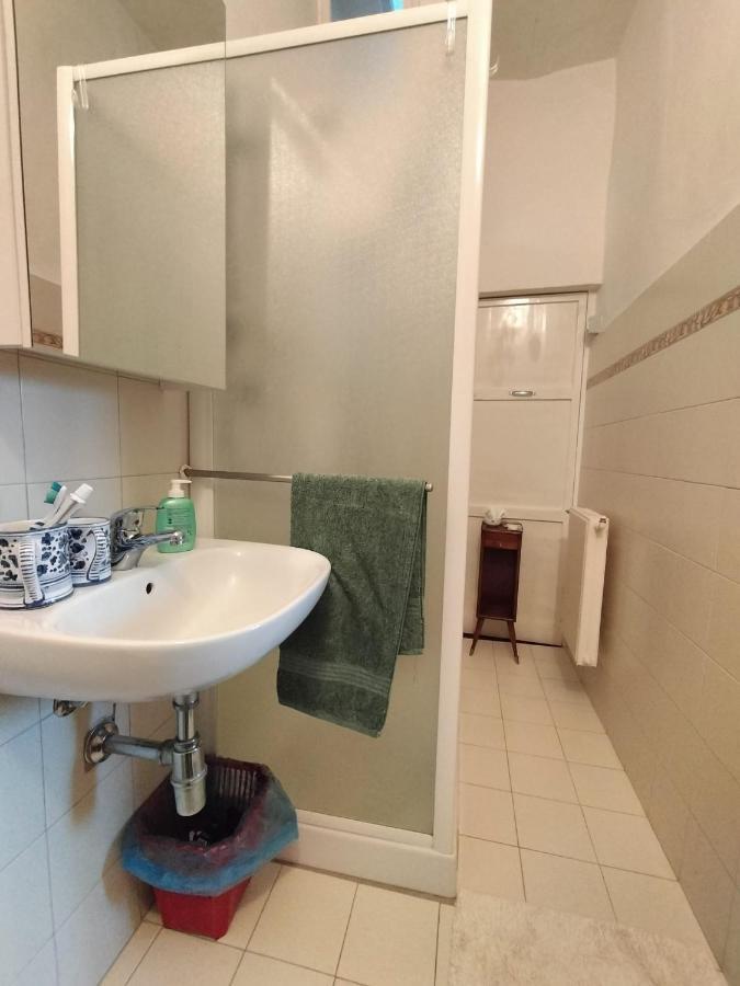 Azzi B&B Comfortably, In The Quietness Of The Perugia Historical Centre Bagian luar foto