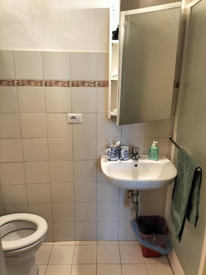 Azzi B&B Comfortably, In The Quietness Of The Perugia Historical Centre Bagian luar foto